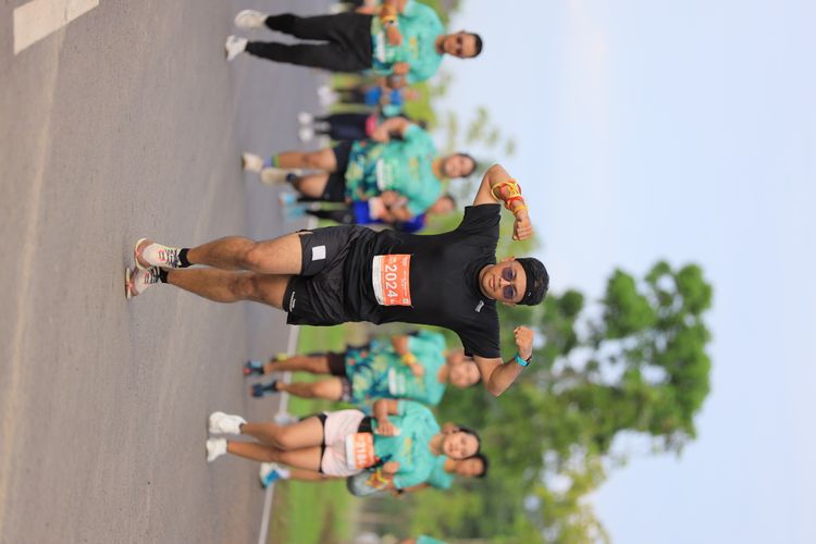 Race photo from Arutmin Borneo Run 2024