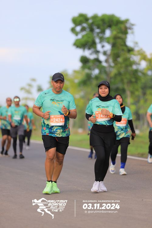 Race photo from Arutmin Borneo Run 2024