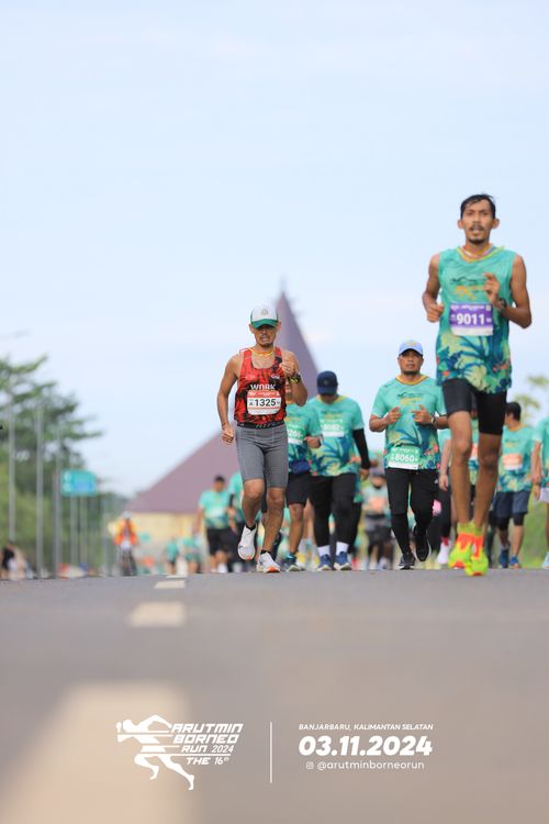 Race photo from Arutmin Borneo Run 2024