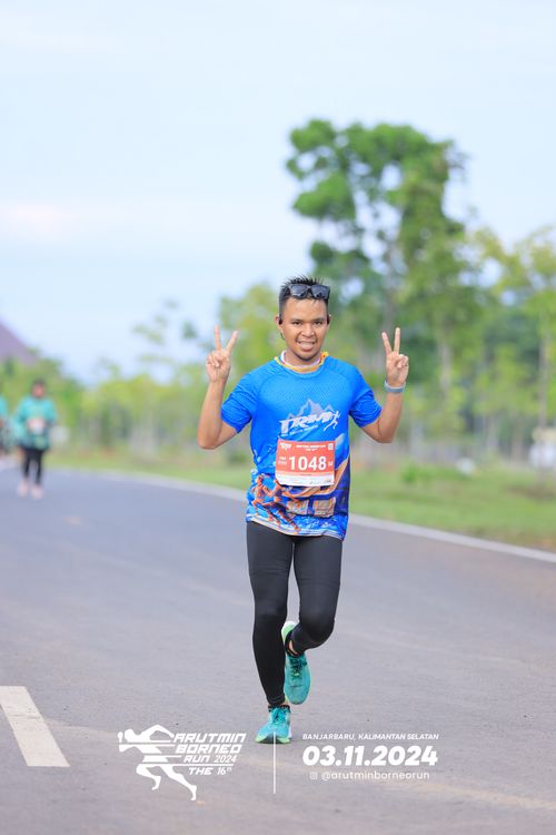 Race photo from Arutmin Borneo Run 2024