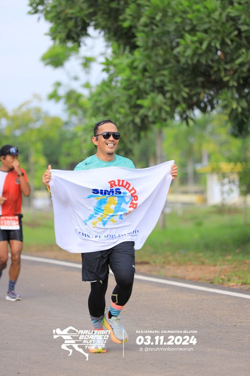 Race photo from Arutmin Borneo Run 2024