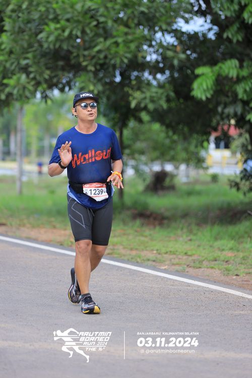 Race photo from Arutmin Borneo Run 2024