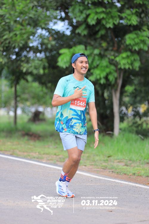 Race photo from Arutmin Borneo Run 2024