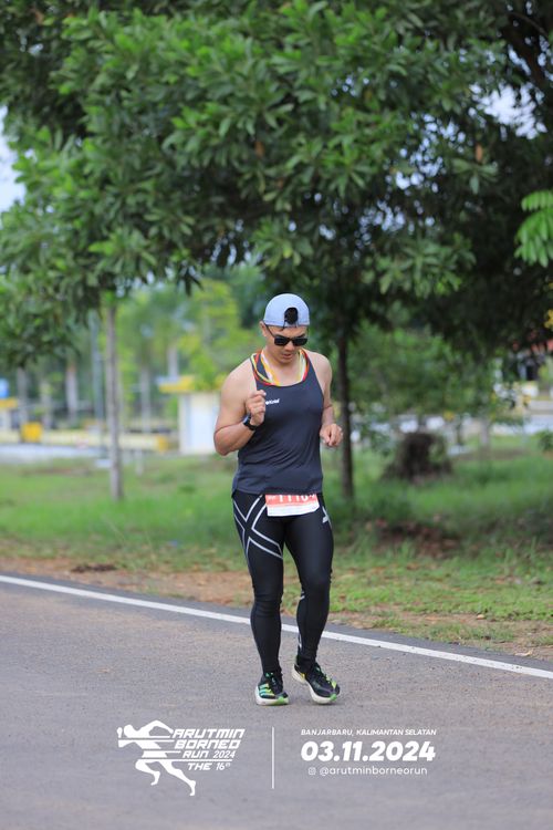 Race photo from Arutmin Borneo Run 2024