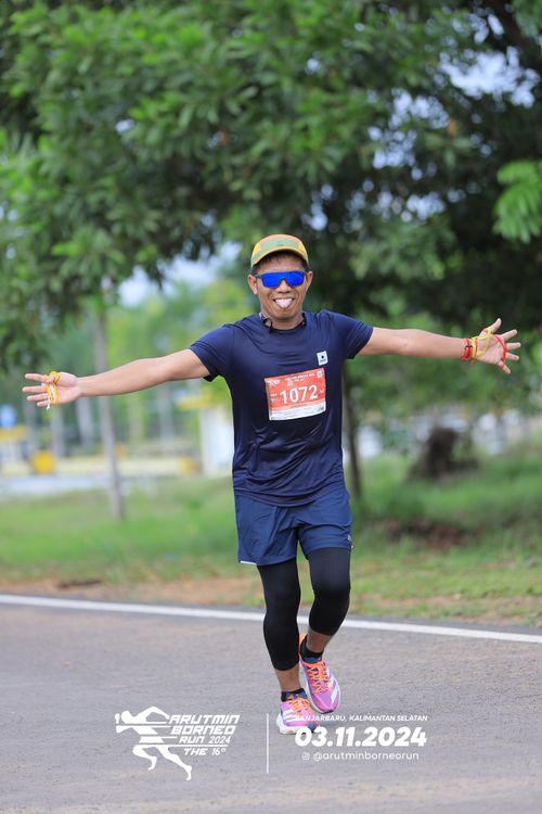 Race photo from Arutmin Borneo Run 2024