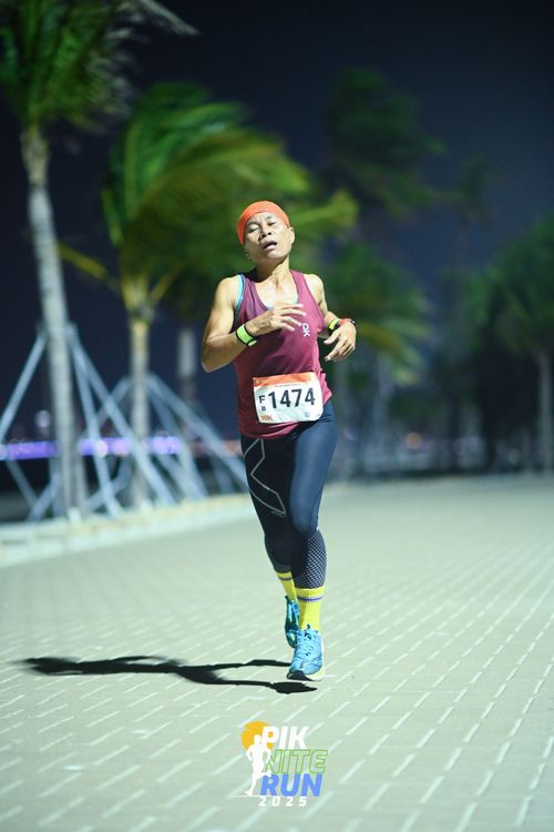 Race photo from PIK NITE RUN 2025
