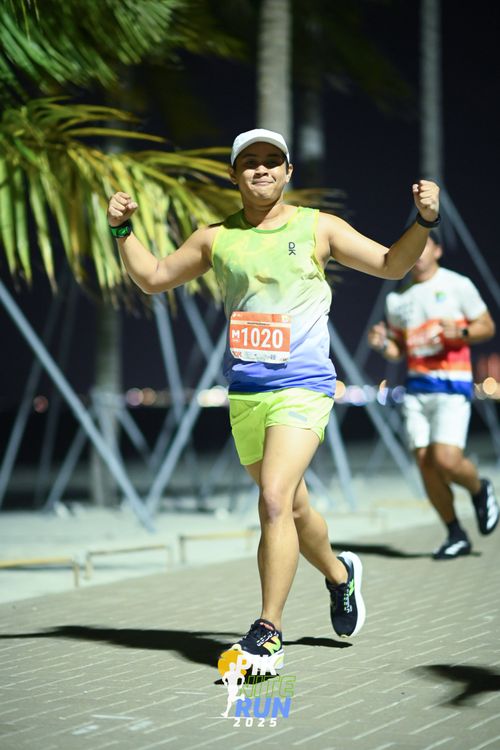 Race photo from PIK NITE RUN 2025