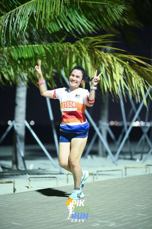 Race photo from PIK NITE RUN 2025