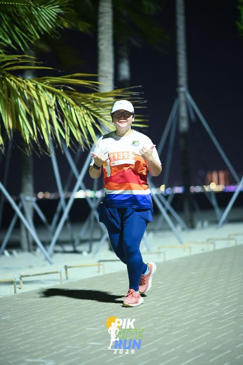 Race photo from PIK NITE RUN 2025