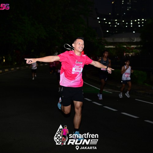 Race photo from SMARTFREN RUN 2026
