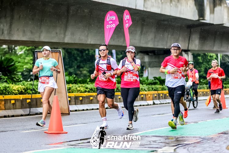 Race photo from Smartfren Run 2024