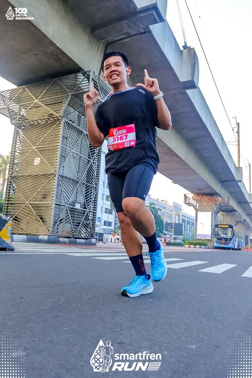 Race photo from Smartfren Run 2025 