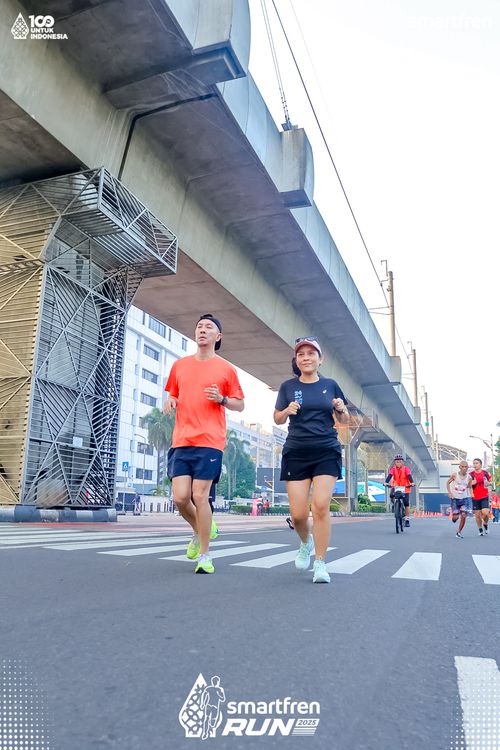 Race photo from Smartfren Run 2025 