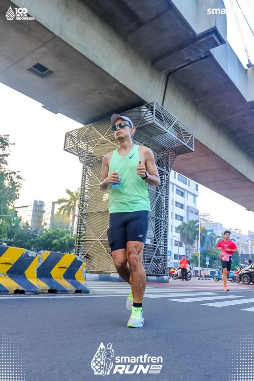 Race photo from Smartfren Run 2025 