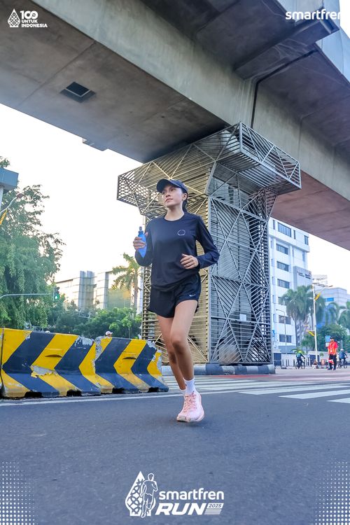 Race photo from Smartfren Run 2025 