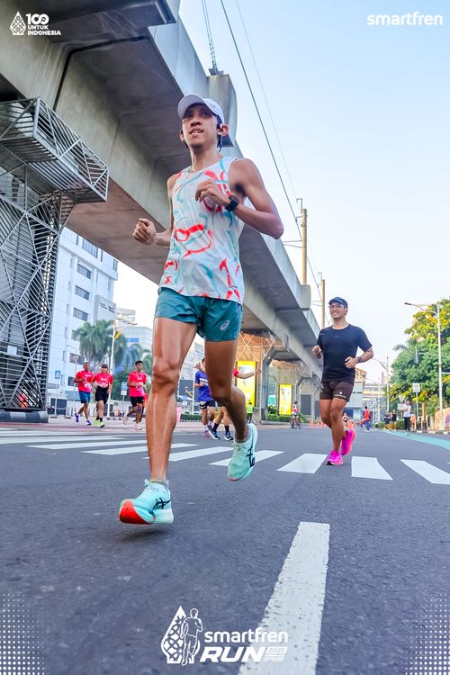 Race photo from Smartfren Run 2025 