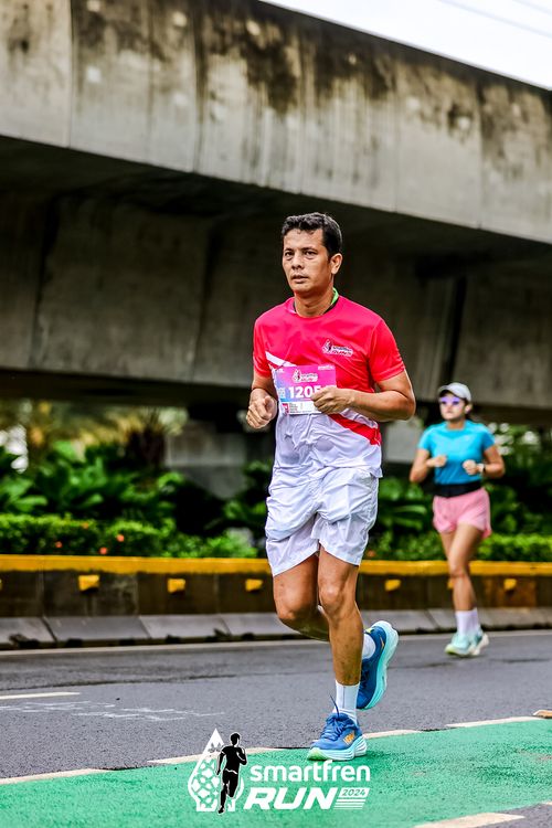 Race photo from Smartfren Run 2024
