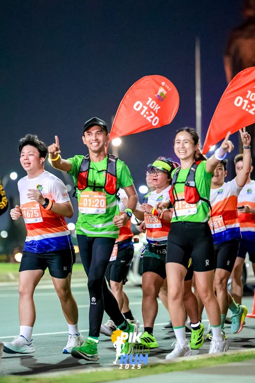 Race photo from PIK NITE RUN 2025