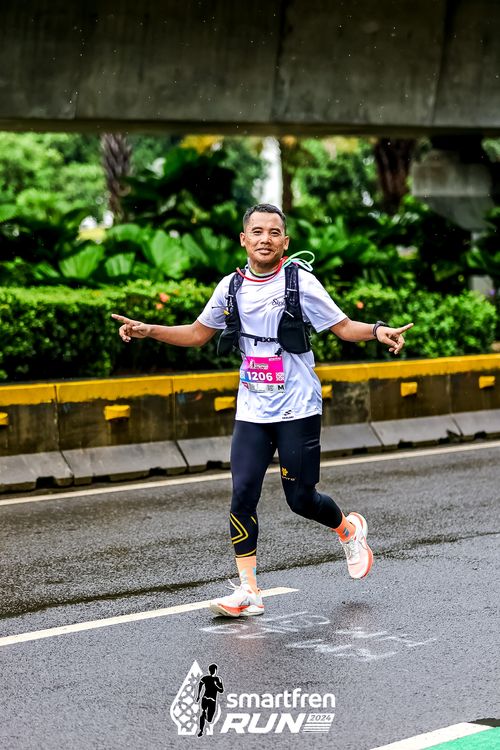 Race photo from Smartfren Run 2024