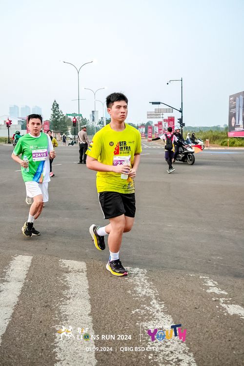 Race photo from BAF LIONS RUN 2024