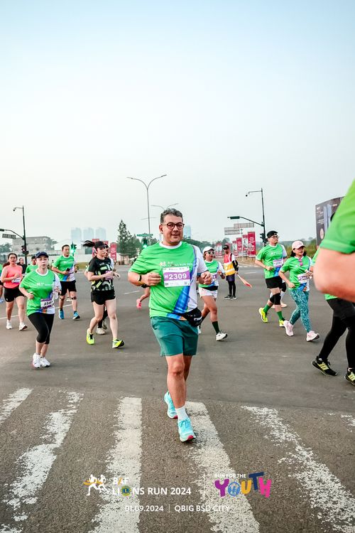 Race photo from BAF LIONS RUN 2024