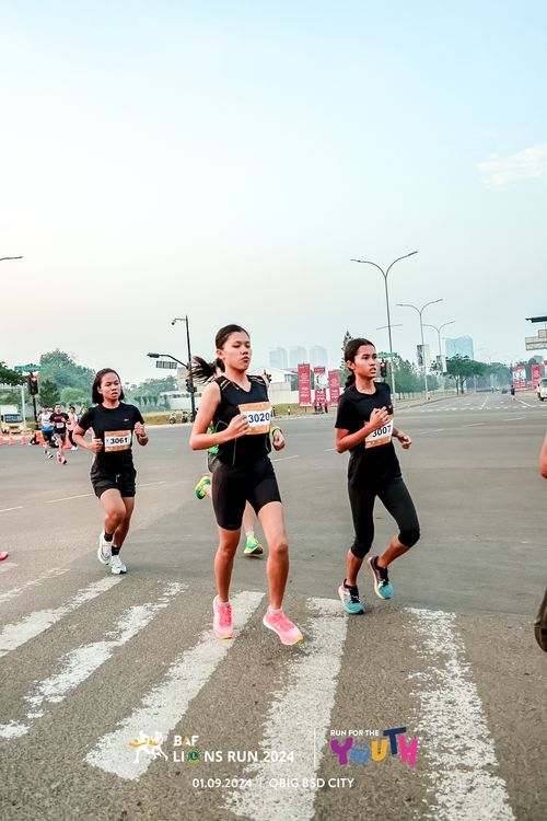 Race photo from BAF LIONS RUN 2024