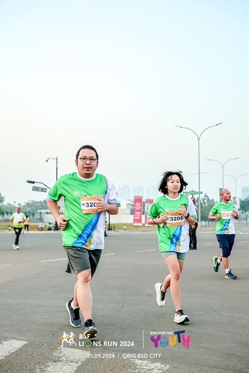 Race photo from BAF LIONS RUN 2024