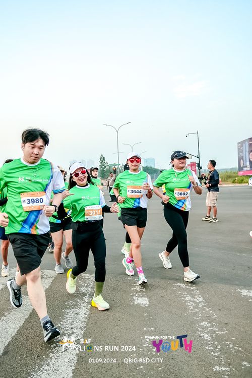 Race photo from BAF LIONS RUN 2024