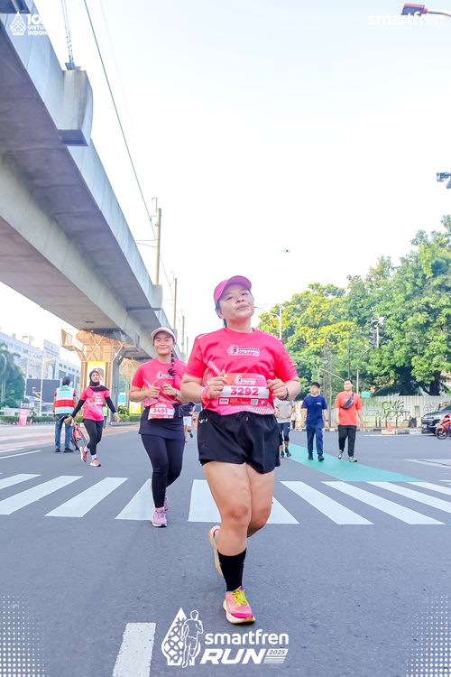Race photo from Smartfren Run 2025 