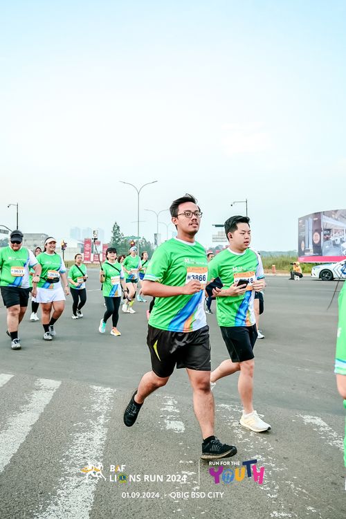 Race photo from BAF LIONS RUN 2024
