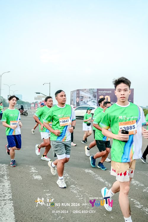 Race photo from BAF LIONS RUN 2024