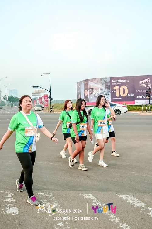 Race photo from BAF LIONS RUN 2024