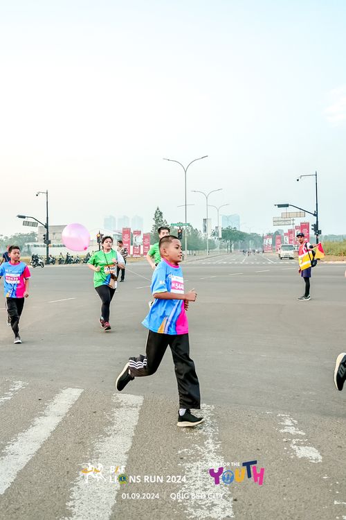 Race photo from BAF LIONS RUN 2024