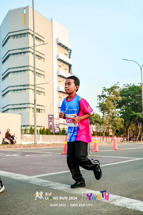 Race photo from BAF LIONS RUN 2024