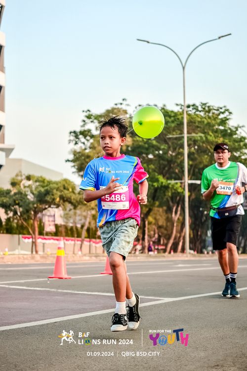 Race photo from BAF LIONS RUN 2024