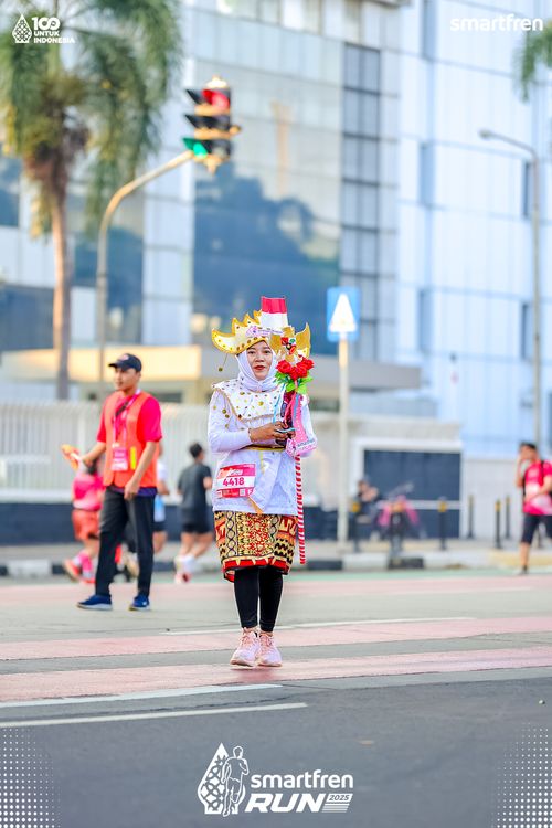 Race photo from Smartfren Run 2025 