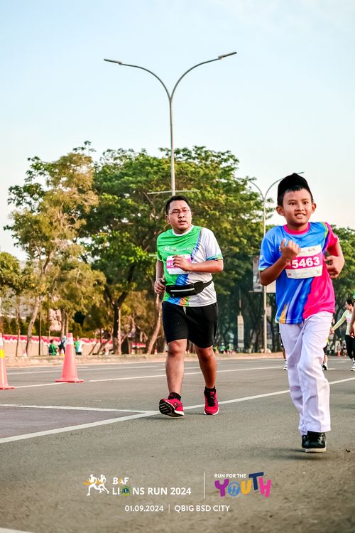 Race photo from BAF LIONS RUN 2024