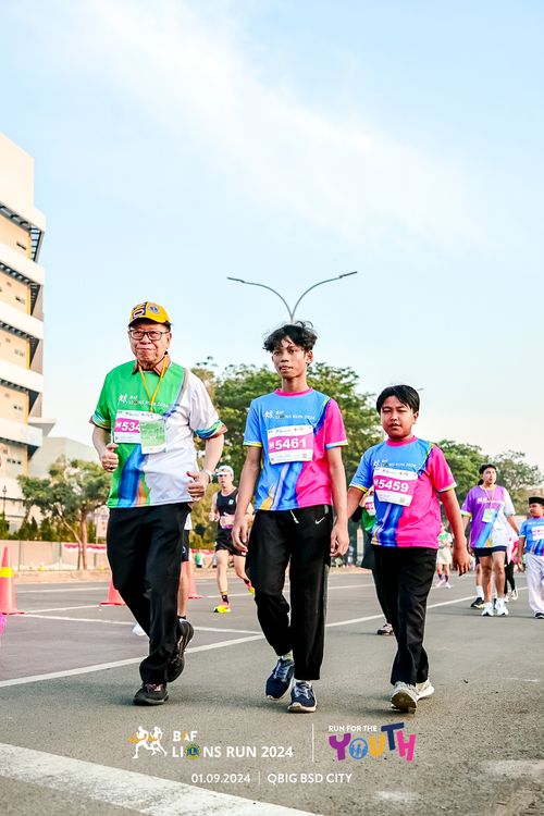 Race photo from BAF LIONS RUN 2024