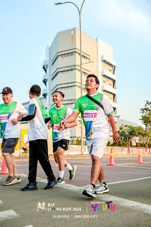Race photo from BAF LIONS RUN 2024