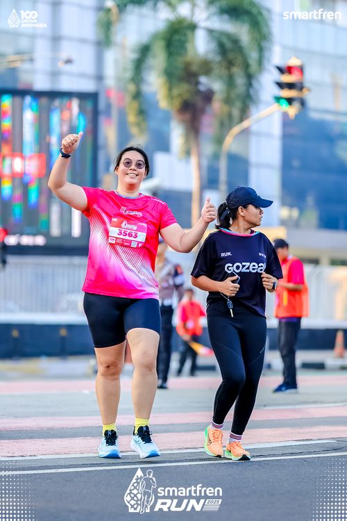 Race photo from Smartfren Run 2025 