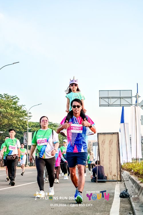 Race photo from BAF LIONS RUN 2024