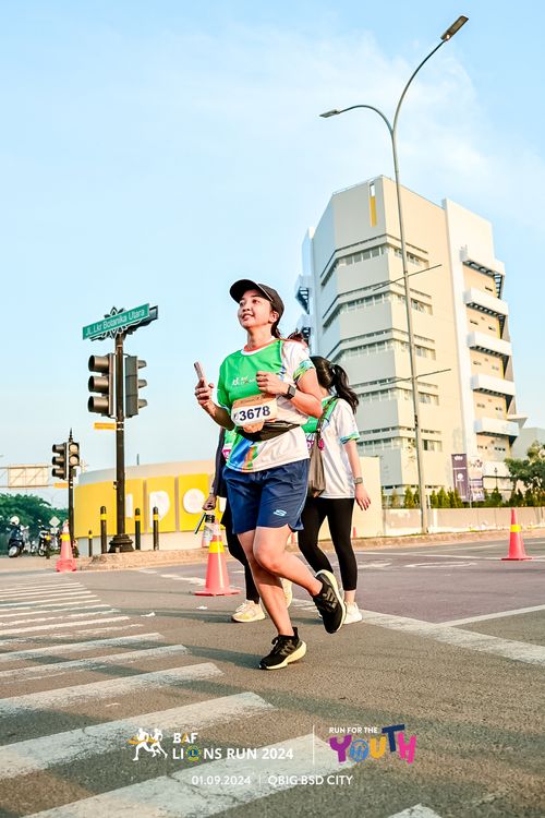 Race photo from BAF LIONS RUN 2024