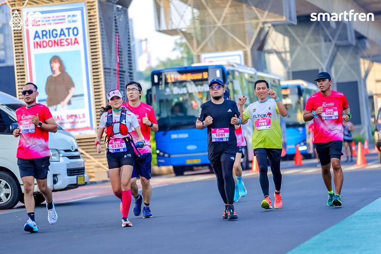 Race photo from Smartfren Run 2025 