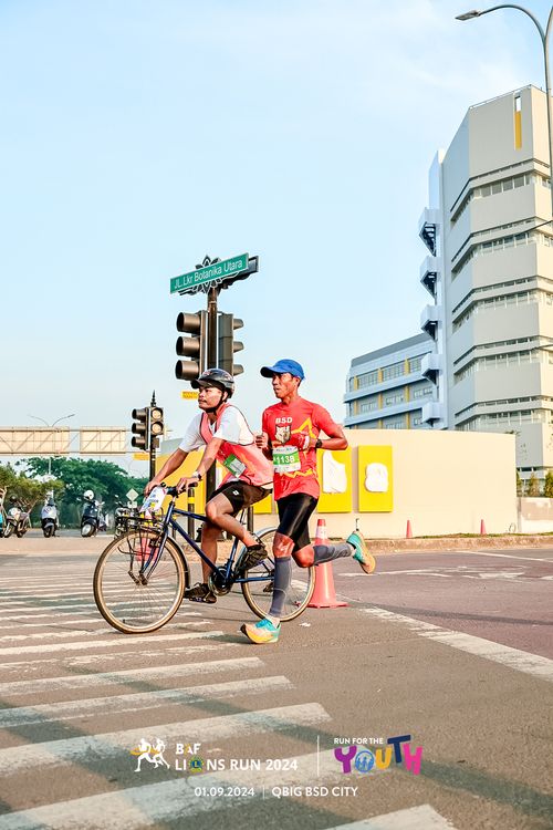 Race photo from BAF LIONS RUN 2024