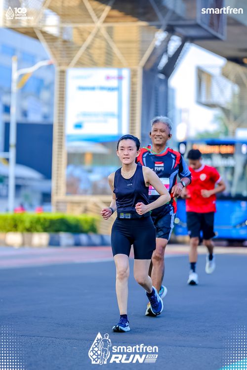 Race photo from Smartfren Run 2025 