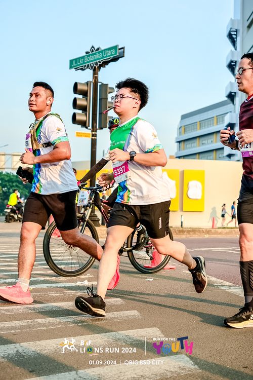 Race photo from BAF LIONS RUN 2024