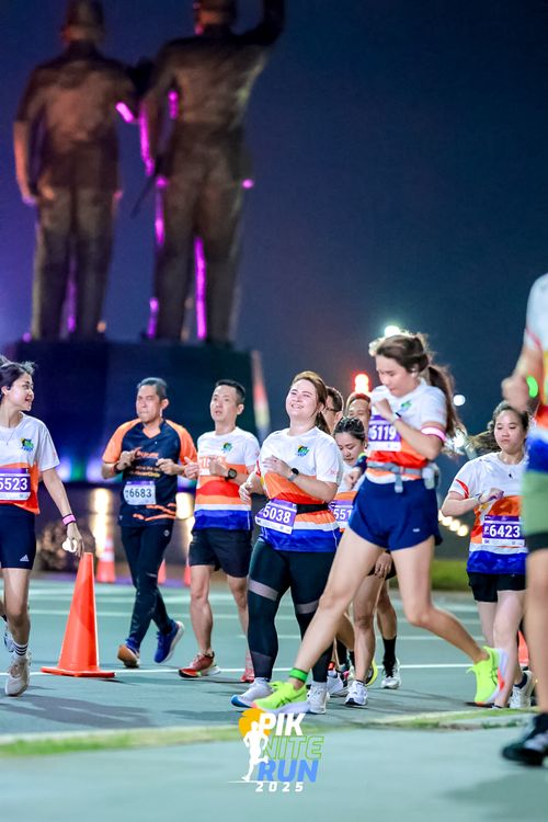 Race photo from PIK NITE RUN 2025