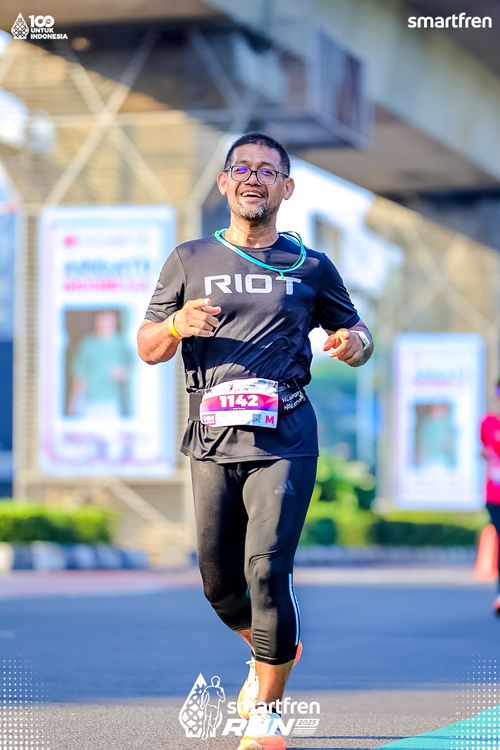 Race photo from Smartfren Run 2025 