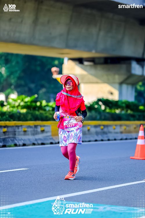 Race photo from Smartfren Run 2025 