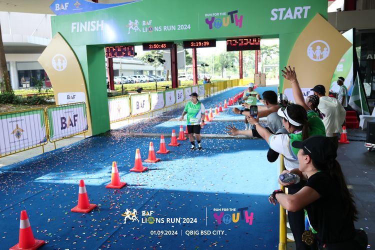 Race photo from BAF LIONS RUN 2024
